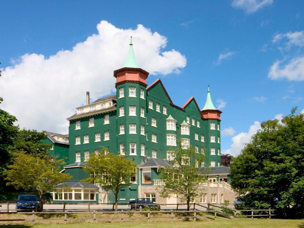 Metropole Hotel And Spa Лландріндод-Веллс Екстер'єр фото